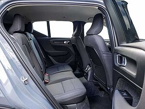 Volvo  T4 Recharge Inscription Expression Plug-In Hybrid