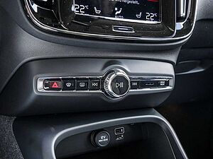 Volvo  T4 Inscription Expression Recharge Plug-In Hybrid