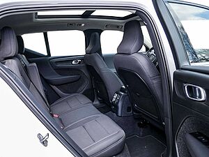 Volvo  T4 Inscription Expression Recharge Plug-In Hybrid