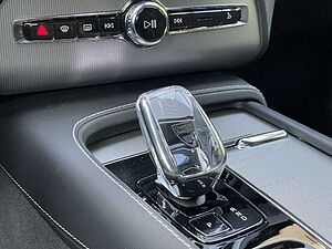 Volvo  T8 Plus Bright Recharge Plug-In Hybrid AWD