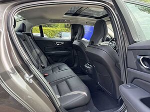 Volvo  B5 Ultimate Dark AWD