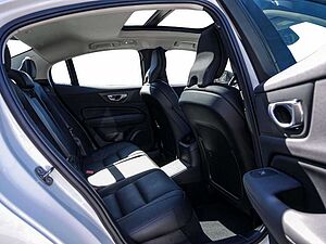 Volvo  T8 Ultimate Dark Recharge Plug-In Hybrid AWD
