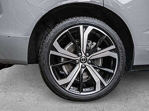 Volvo  T8 Plus Dark Recharge Plug-In Hybrid AWD