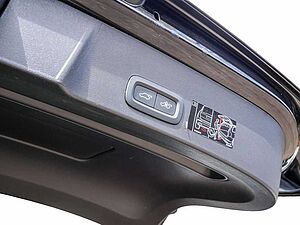 Volvo  T4 Inscription Expression Recharge Plug-In Hybrid