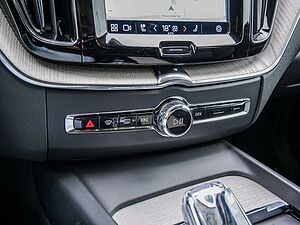 Volvo  T8 AWD Inscription Recharge Plug-In Hybrid