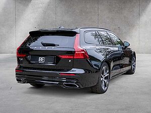 Volvo  D3 R-Design Geartronic *BLIS*NAVI*PDC*DAB*ACC*