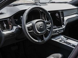 Volvo  B5 Ultimate Dark AWD B&W HUD STANDHZ LED