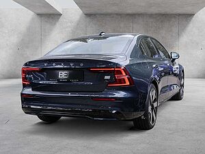 Volvo  T8 Ultimate Dark Recharge Plug-In Hybrid AWD