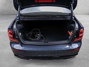Volvo  T8 Ultimate Dark Recharge Plug-In Hybrid AWD