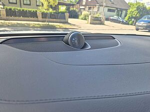 Volvo  T8 Ultimate Dark Recharge Plug-In Hybrid AWD