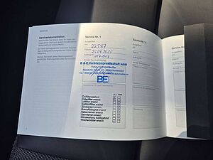 Volvo  T8 Ultimate Dark Recharge Plug-In Hybrid AWD