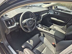 Volvo  T8 Ultimate Dark Recharge Plug-In Hybrid AWD