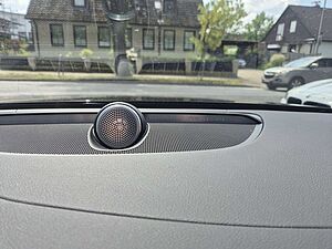 Volvo  T8 Ultimate Dark Recharge Plug-In Hybrid AWD