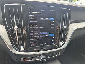 Volvo  T8 Ultimate Dark Recharge Plug-In Hybrid AWD