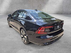 Volvo  T8 Ultimate Dark Recharge Plug-In Hybrid AWD