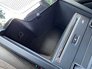 Volvo  T4 Geartronic Momentum Pro SHZ NAVI LED
