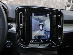 Volvo  T4 Geartronic Momentum Pro W-LAN AHK LED