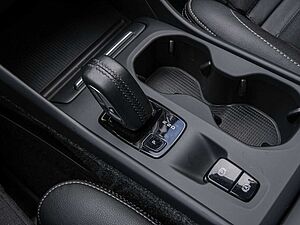 Volvo  T4 Geartronic Momentum Pro W-LAN AHK LED
