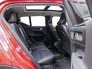 Volvo  T4 Geartronic Momentum Pro W-LAN AHK LED