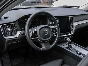 Volvo  T4 Geartronic Inscription W-LAN AHK LED