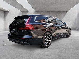 Volvo  T6 Core Recharge Plug-In Hybrid AWD