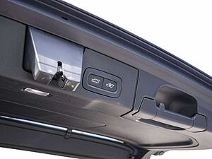 Volvo  B4 Inscription 2WD