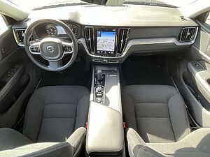 Volvo  B4 Geartronic Momentum Pro SHZ NAVI LED