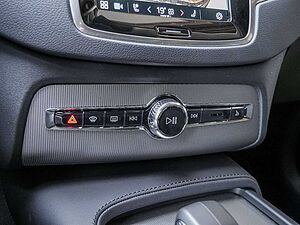 Volvo  B5 Plus Bright AWD FACEL. STANDHZ LED