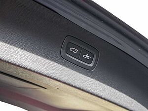 Volvo  B5 Plus Bright AWD FACEL. STANDHZ LED