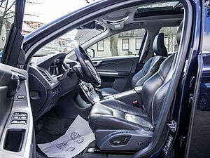 Volvo  D5 AWD Geartronic Summum SHZ FACEL. PANO