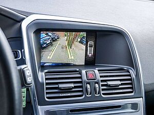 Volvo  D5 AWD Geartronic Summum SHZ FACEL. PANO