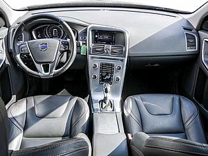 Volvo  D5 AWD Geartronic Summum SHZ FACEL. PANO
