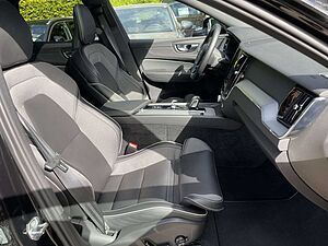 Volvo  T6 R Design Recharge Plug-In Hybrid AWD