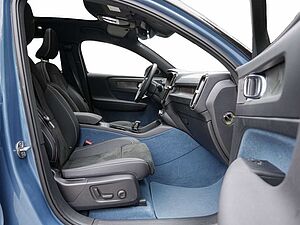 Volvo  1st Edition Recharge Pure Electric AWD