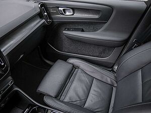 Volvo  T5 Recharge Plug-In Hybrid Plus Dark LED