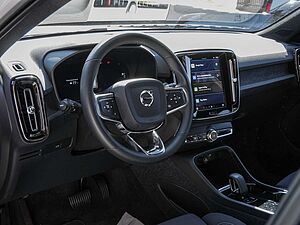 Volvo  Core Recharge Pure Electric AWD NAVI LED