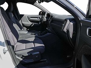 Volvo  Core Recharge Pure Electric AWD NAVI LED