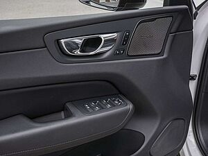 Volvo  T6 Plus Dark Recharge Plug-In Hybrid AWD