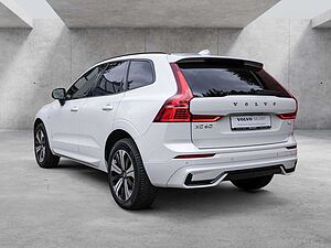Volvo  T6 Plus Dark Recharge Plug-In Hybrid AWD