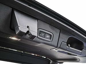 Volvo  T6 Inscription Expression Recharge Plug-In Hybrid AWD