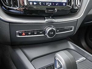 Volvo  T6 Inscription Expression Recharge Plug-In Hybrid AWD