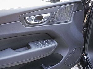 Volvo  T8 Plus Dark Recharge Plug-In Hybrid AWD