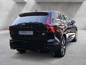 Volvo  T8 Plus Dark Recharge Plug-In Hybrid AWD