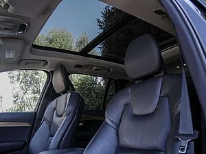 Volvo  T8 Plus Bright Recharge Plug-In Hybrid AWD