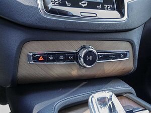 Volvo  T8 Plus Bright Recharge Plug-In Hybrid AWD