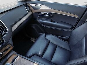 Volvo  T8 Plus Bright Recharge Plug-In Hybrid AWD