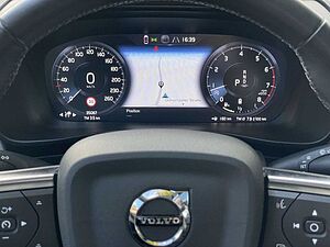 Volvo  B4 Geartronic Momentum Pro SHZ W-LAN LED
