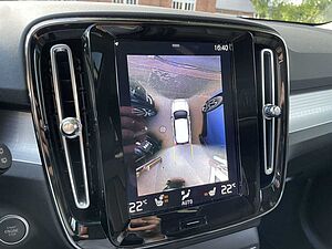 Volvo  B4 Geartronic Momentum Pro SHZ W-LAN LED