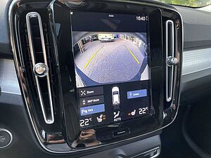 Volvo  B4 Geartronic Momentum Pro SHZ W-LAN LED