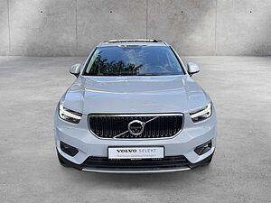 Volvo  B4 Geartronic Momentum Pro SHZ W-LAN LED